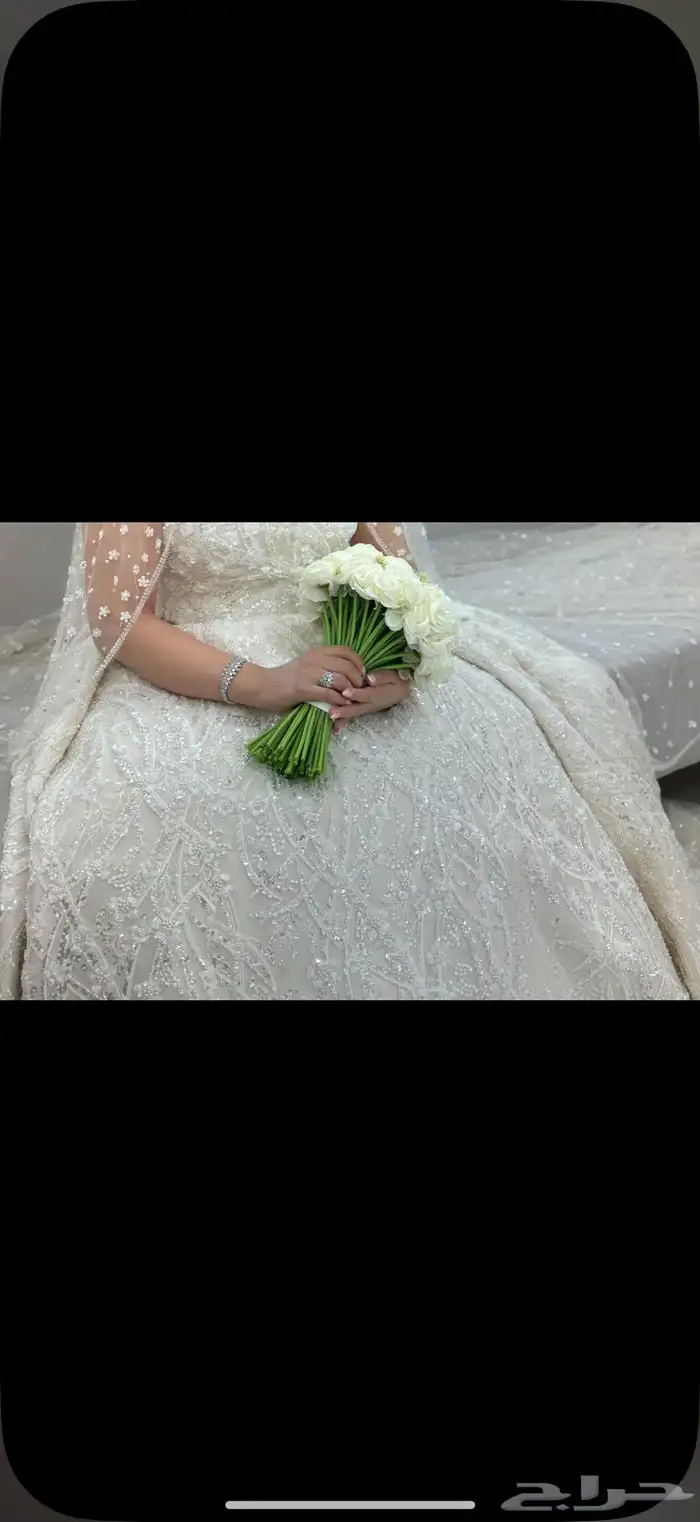 فستان من المصممه سارك القسامي كلفني 5 الاف ببيعه ب1200 0