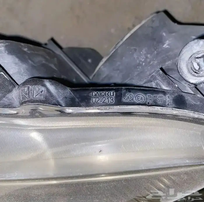 انوار كورولا من مديل 2011 إلى 2013 3