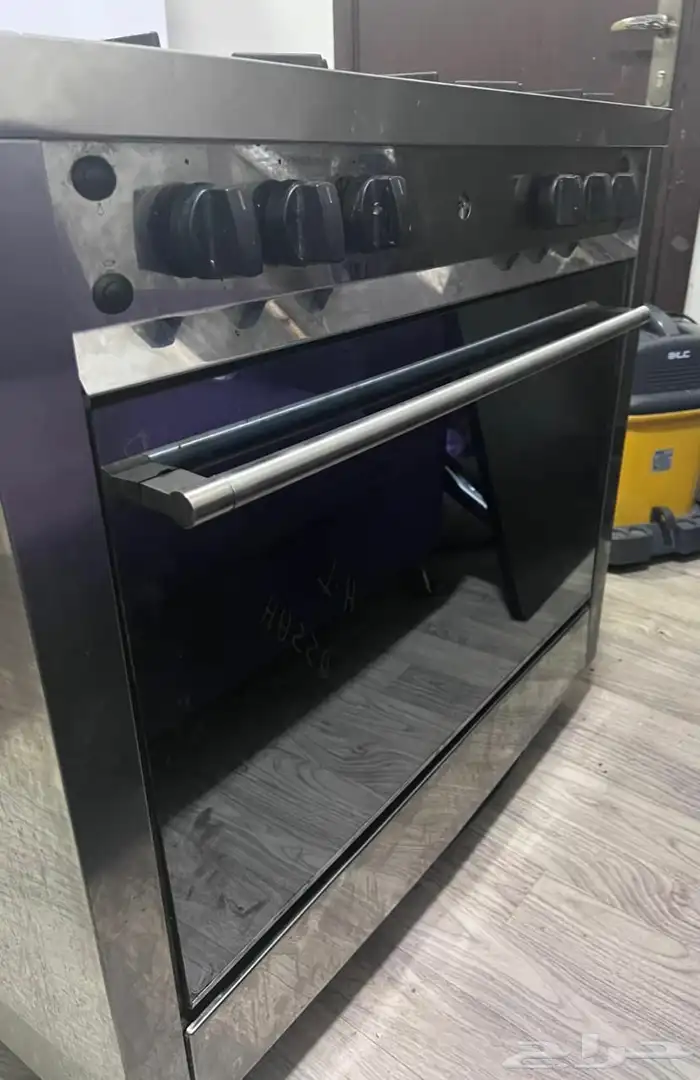 فرن ايطالي خمس عيون 1