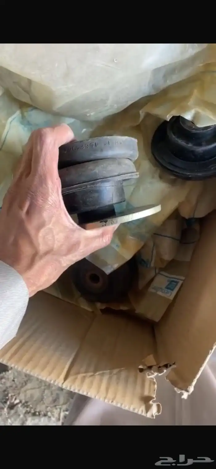 جلد بدي جمس بليزر  استيك بدي اصلي جي ام سبعينات او ثمانينات 3