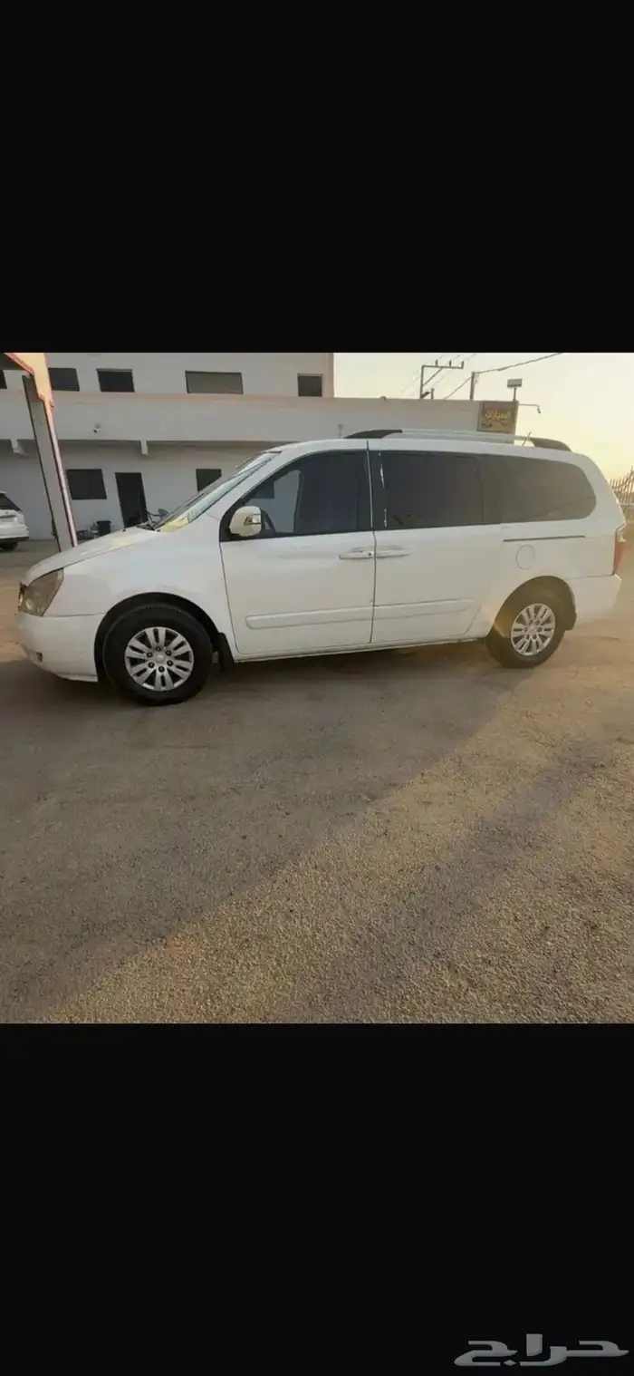 كيا كرنفال 2014 11