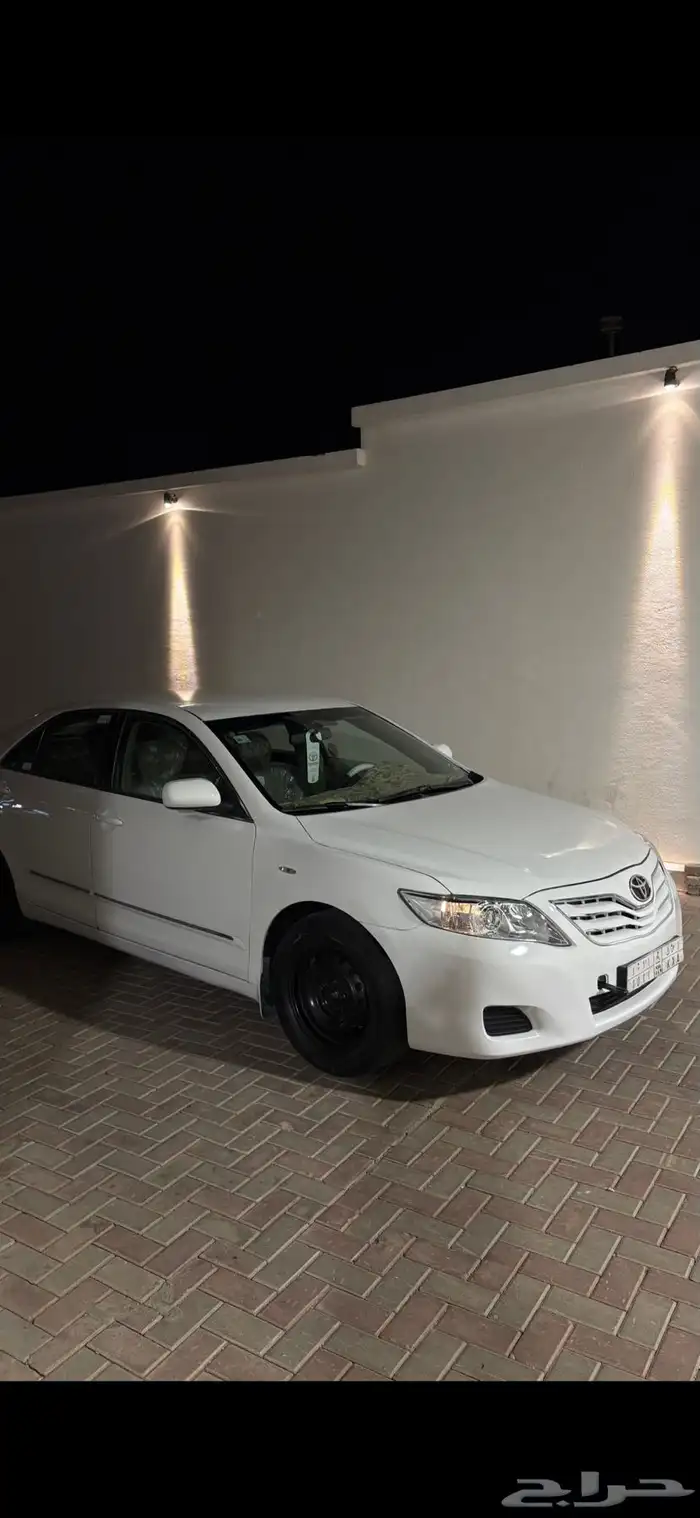 سيارة للبيع كامري 2008 مرهم 2011 0