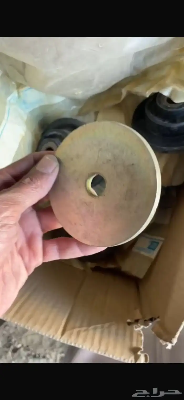 جلد بدي جمس بليزر  استيك بدي اصلي جي ام سبعينات او ثمانينات 4