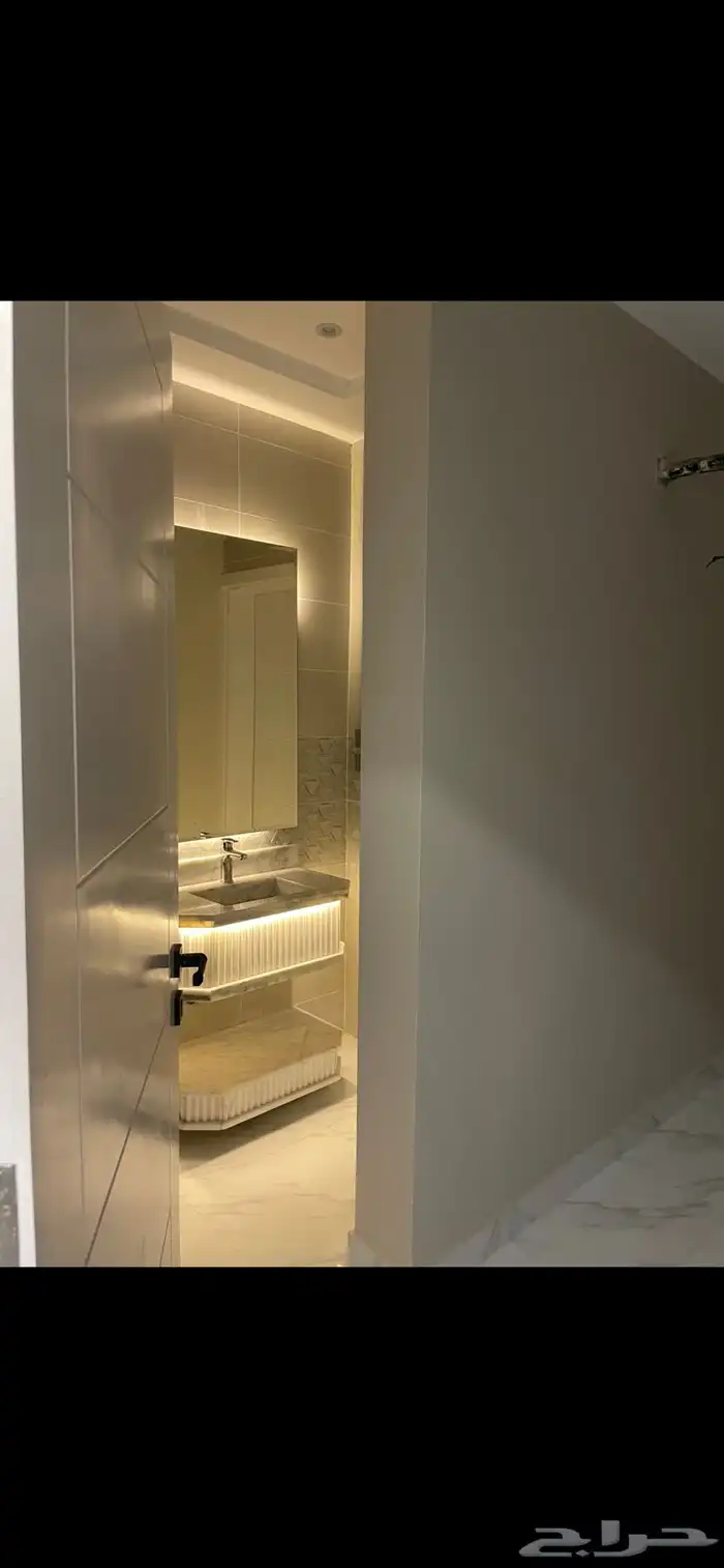 شقة من المالك جديدة للبيع 4 غرف بحي الربوة 7