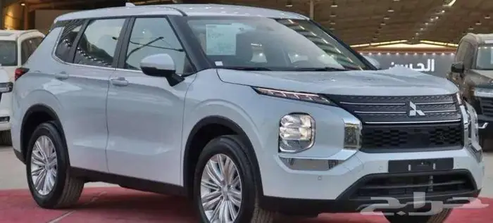 ميتسوبيشي اوتلاندر 2025 استندر 7