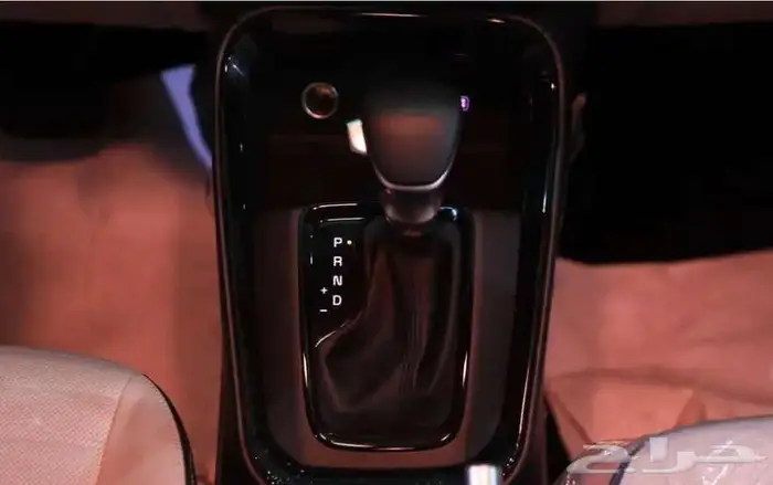 كيا سونيت موديل 2023 فل كامل 13