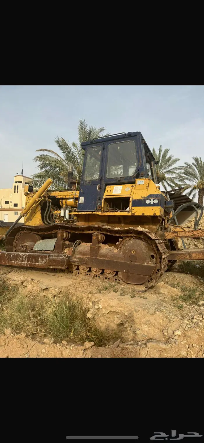 بلدوز كوماتسو داش 8 4