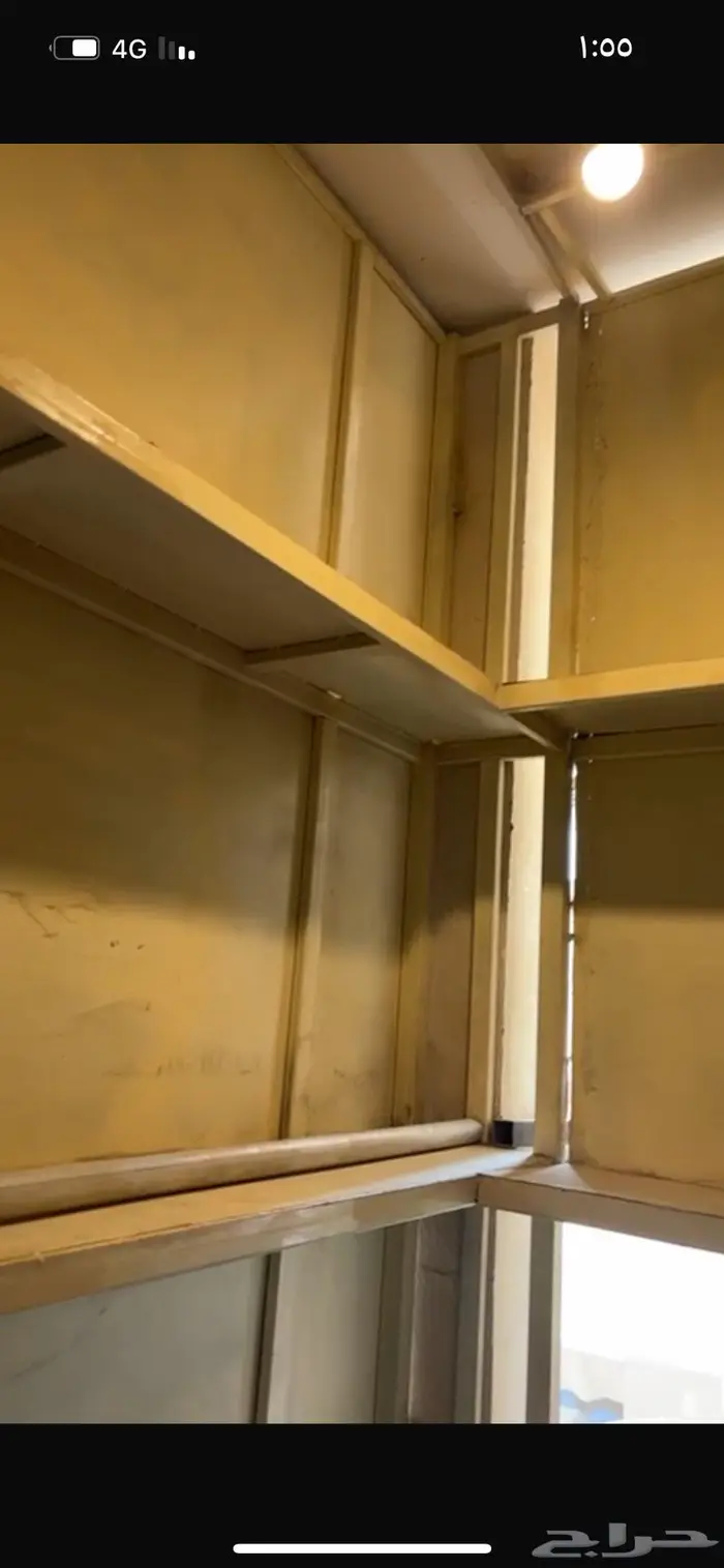 خزانة حديد مع رفوف 0