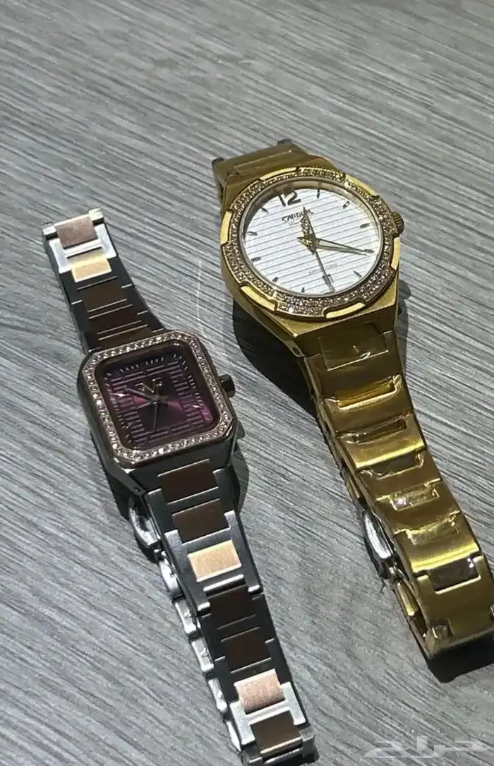 ساعة للبيع 3