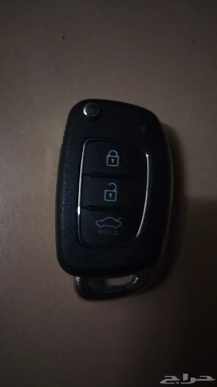 فني مفاتيح فتح أبواب وبرمجة مفاتيح السيارات 8