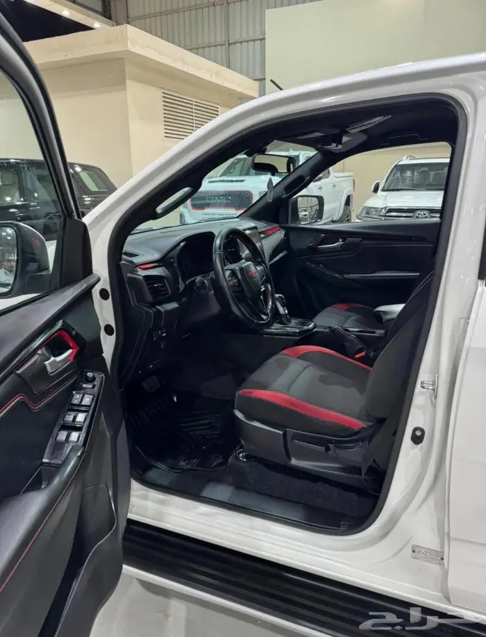 ايسوزو 2022 جي تي GT 4