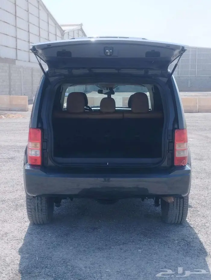 جيب ليبرتي وكاله 2011 9