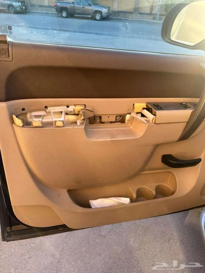 شماسات نيسان باترول بلاتينيوم جديد يسار 9