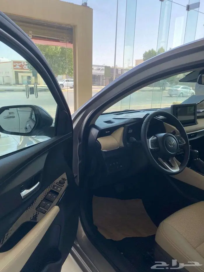 تويوتا يارس الموديل 2026 واي اكس 7