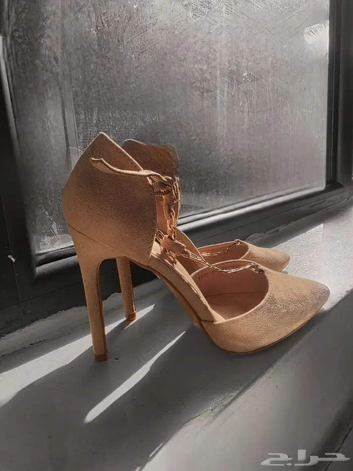 حذاء كعب للمناسبات 1