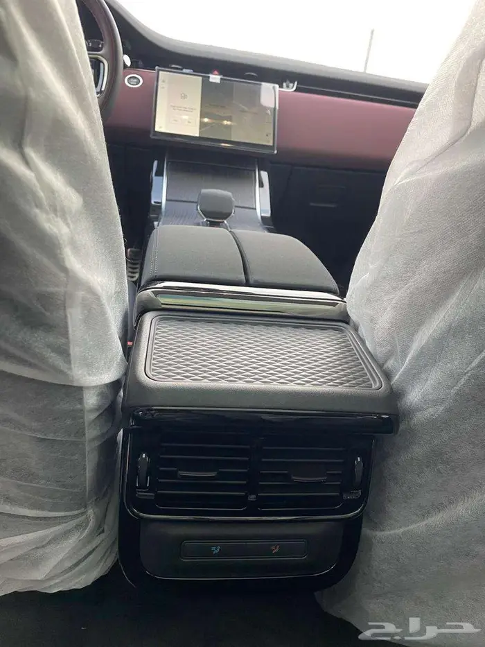 رنج روفر ايفوك L موديل 2024 22