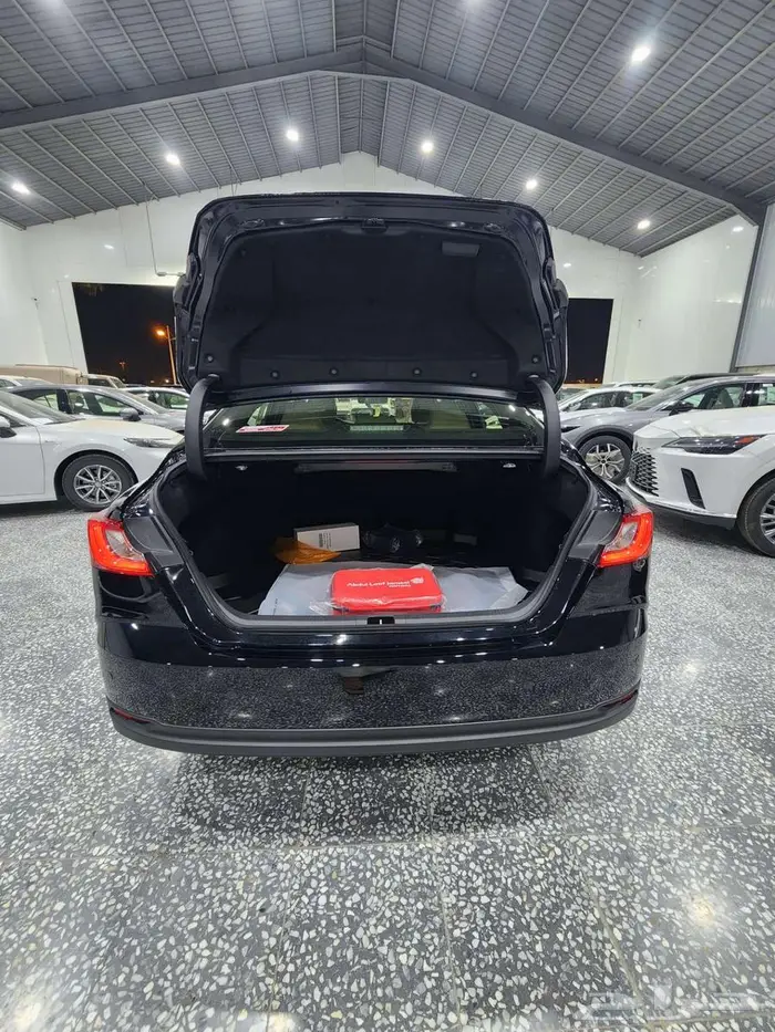 كامري E جنوط 2025 السعر 116150 16