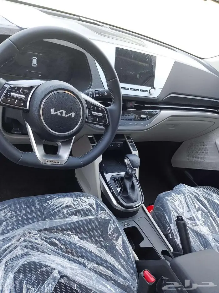 كيا كارينز GLS 2025 طاولة طعام شرائح زينون الارخص في المملكة 6