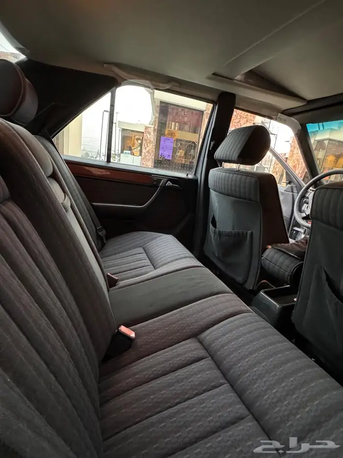 مرسيدس W124 ( فرخ شبح نظيف ) 1993 19