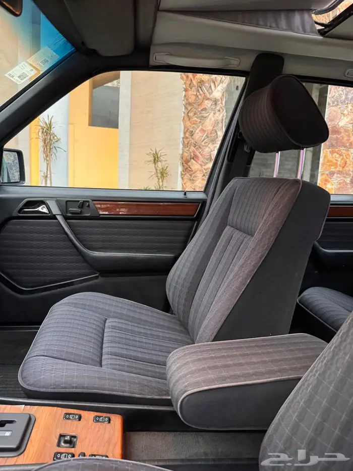 مرسيدس W124 ( فرخ شبح نظيف ) 1993 23