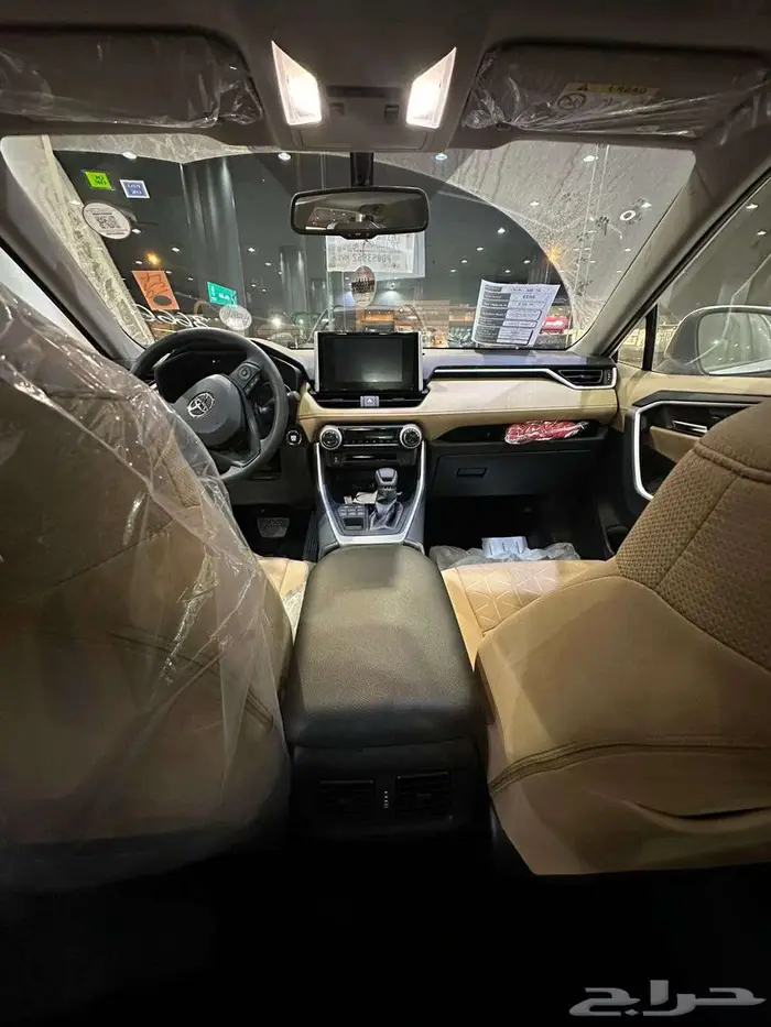 تويوتا راف فور اكس ال اي بنزين 2025 12