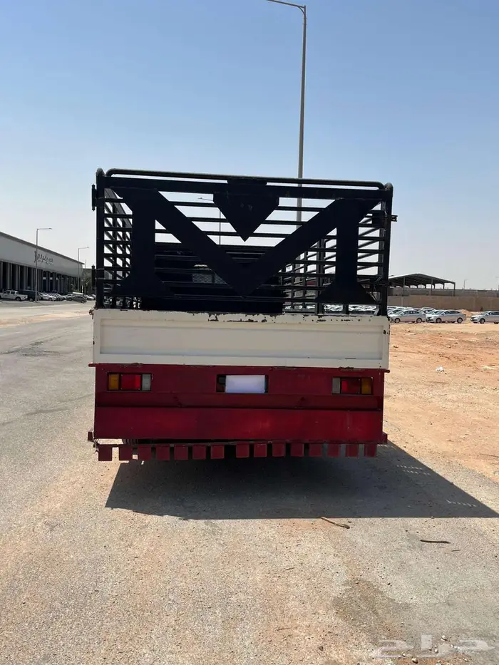 دينا ايسوزو 2022 مخزن ماشي 6 آلاف فقط 8