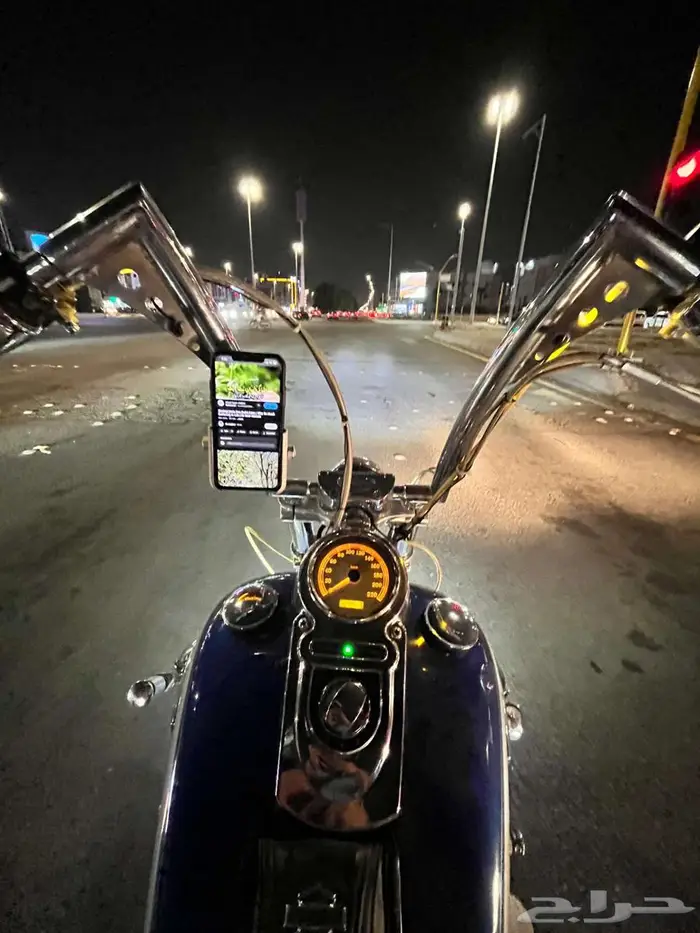 Harley Davidson dyna super glide custom 2010 10