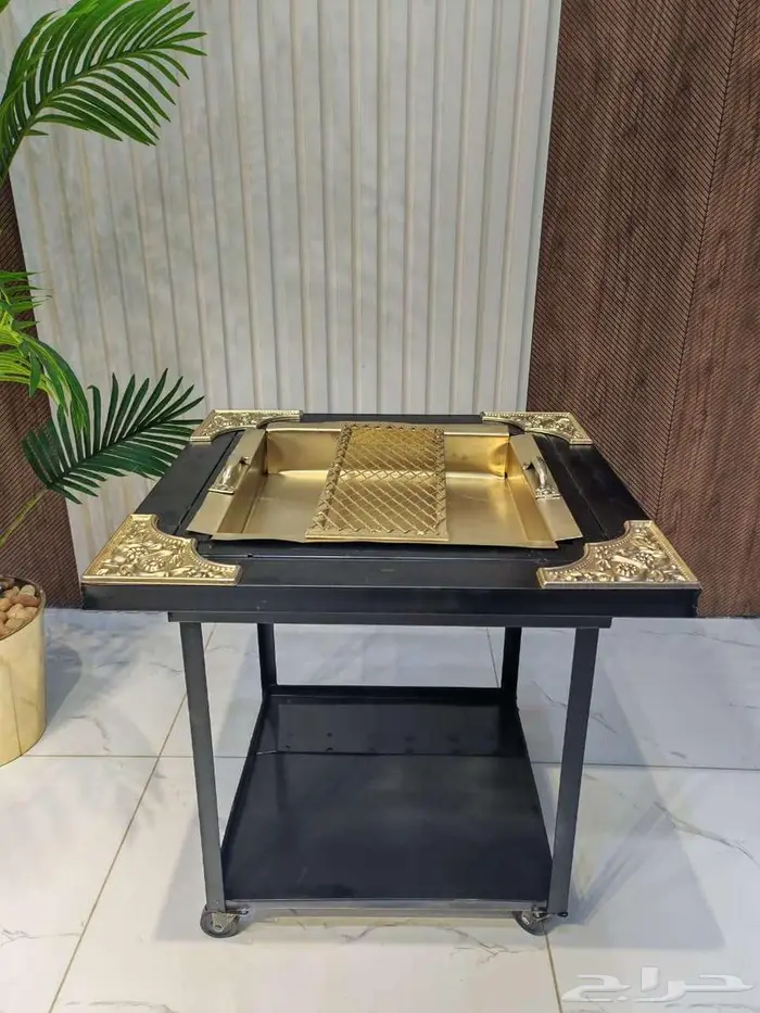 منقل حطب مربع منقوش اسود بذهبي 58 58 سم 190 ريال 5