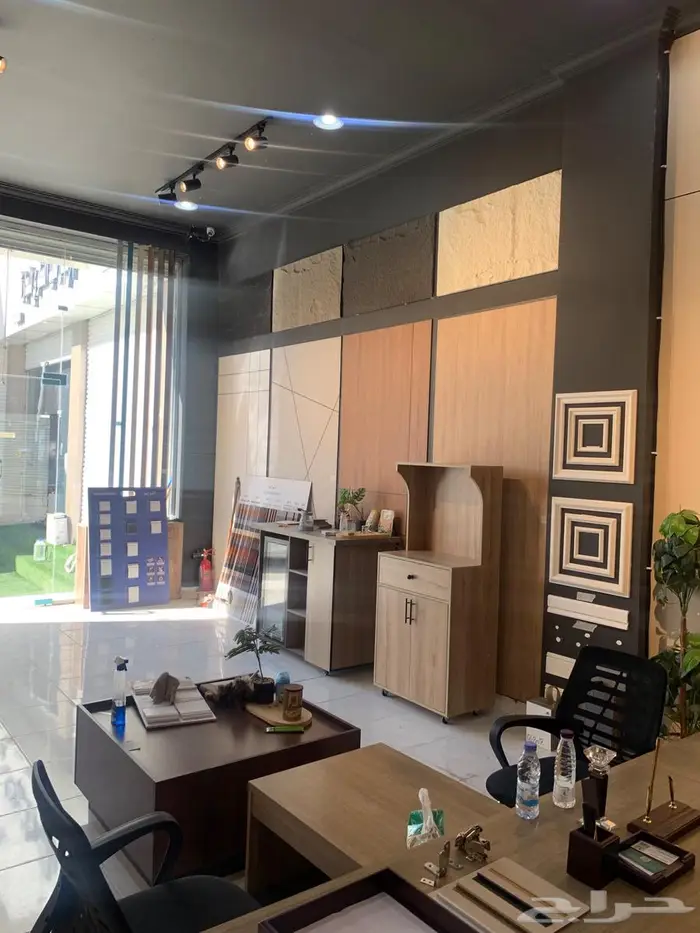 محل ديكورات للتقبيل بكامل اغراضه 0