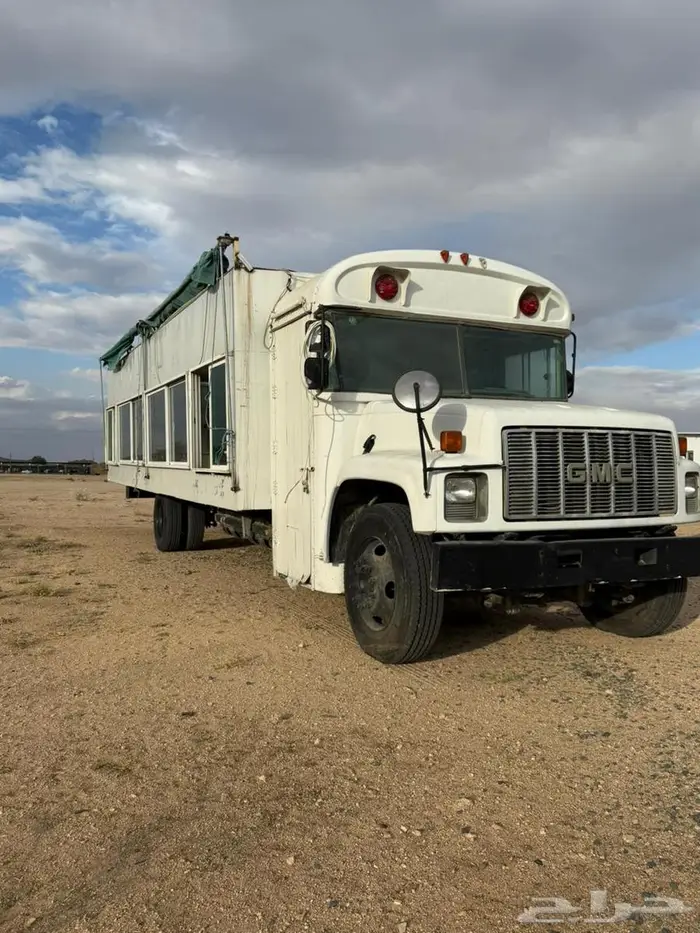 باص تفصيل كرفان مجلس 0