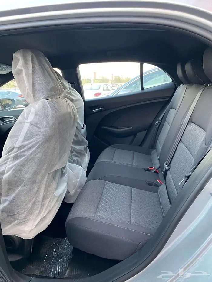 ام جي (3) 2025 اصفار سعودي 4 سلندر كاميرا شاشة 20