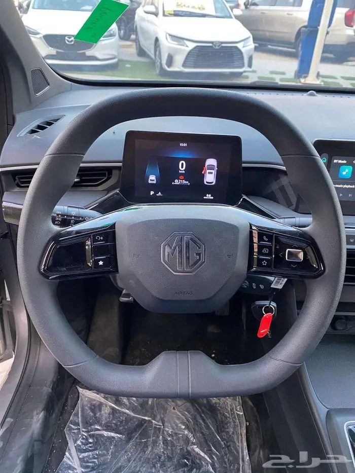 ام جي (3) 2025 اصفار سعودي 4 سلندر كاميرا شاشة 9