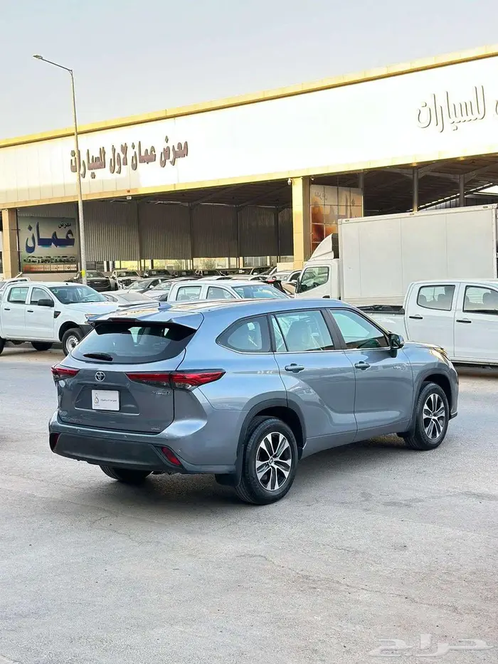 تويوتا هايلندر GLE موديل 2023 3