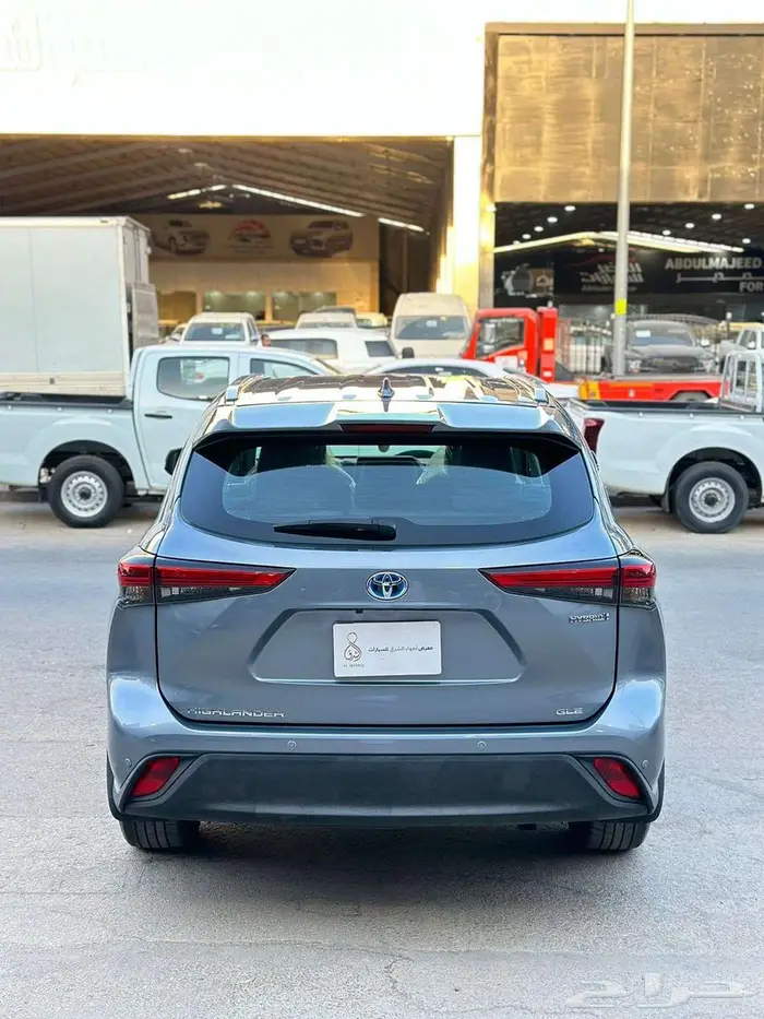 تويوتا هايلندر GLE موديل 2023 5