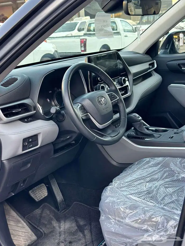 تويوتا هايلندر GLE موديل 2023 6