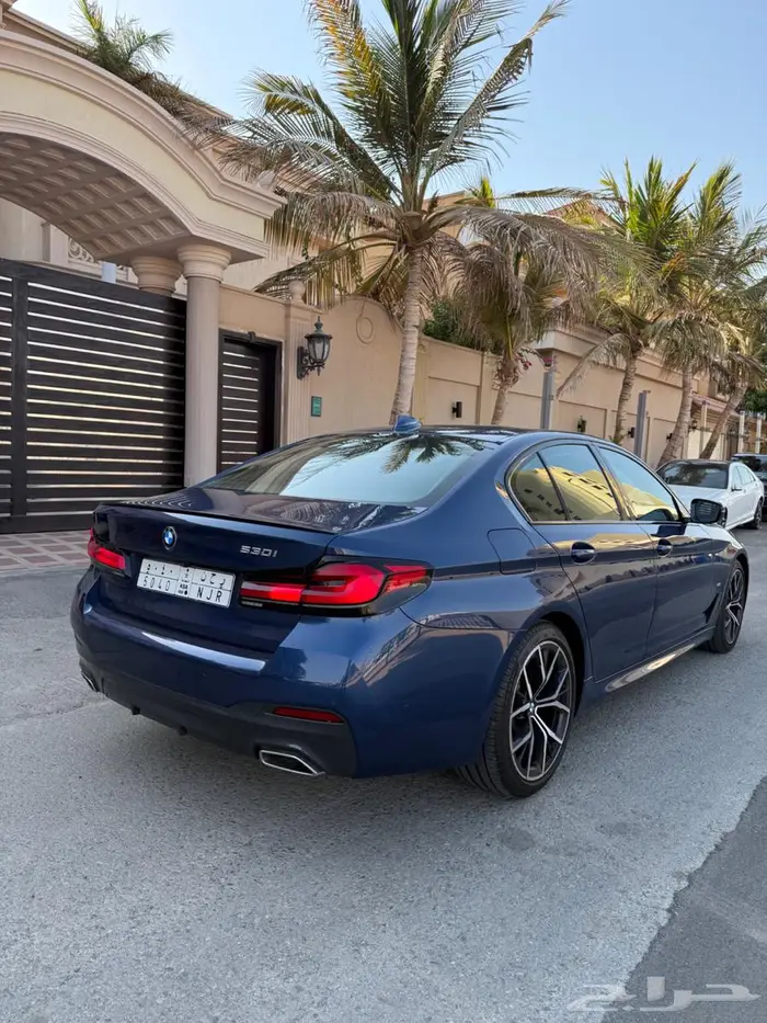 bmw530i فل كامل كيت ام موديل 2023 وكالة البيع 147000 9