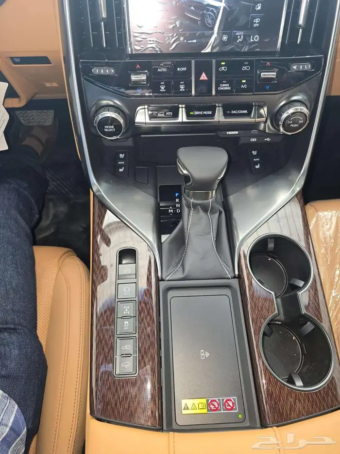 لكزس LX600 BB سعودي موديل 2025 سعر خاااص 7