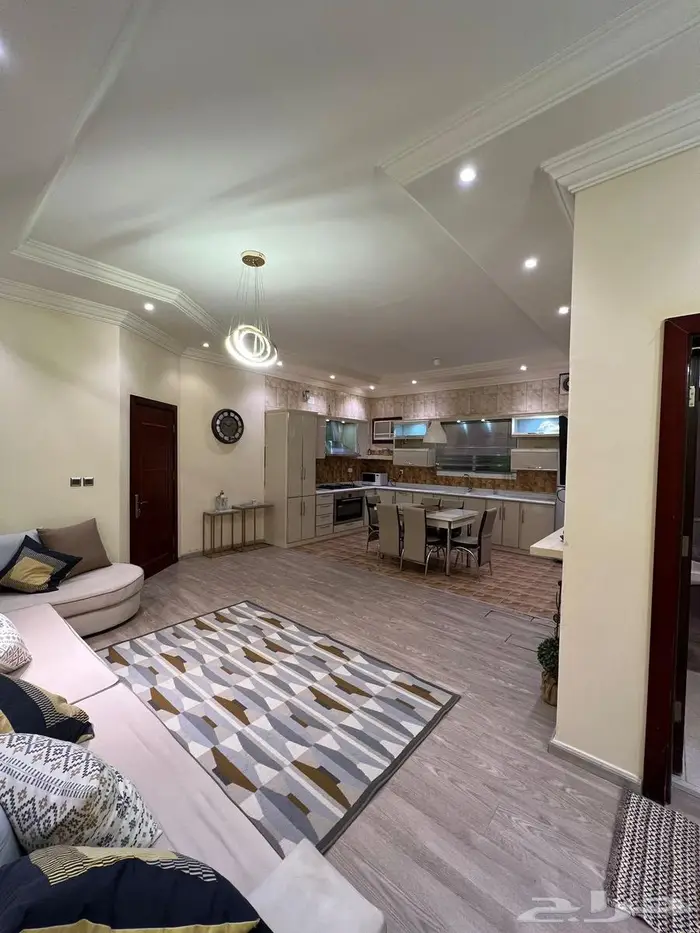 شقه مفروشه خاصه - القيم 9