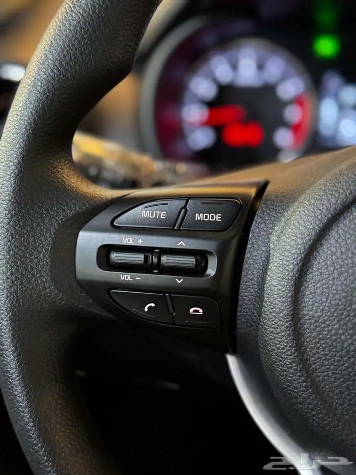 كيا بيجاس موديل 2025 ستاندر لدى معرض خالد للسيارات 12