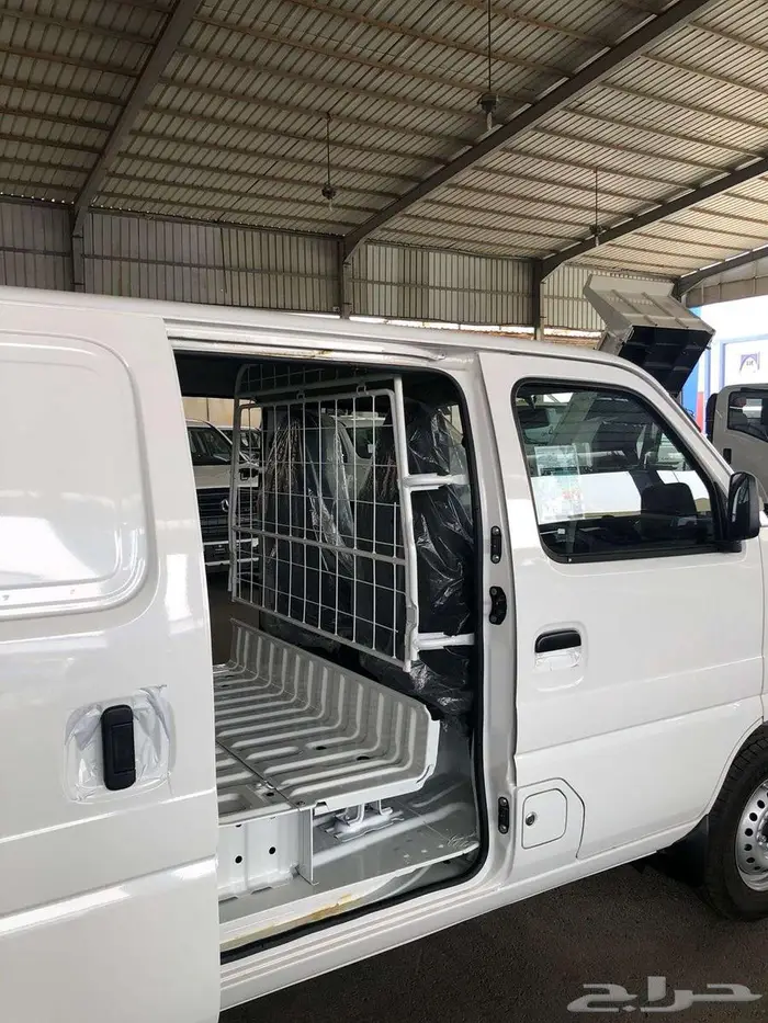 سوزوكي فان بضاعة 2025 3