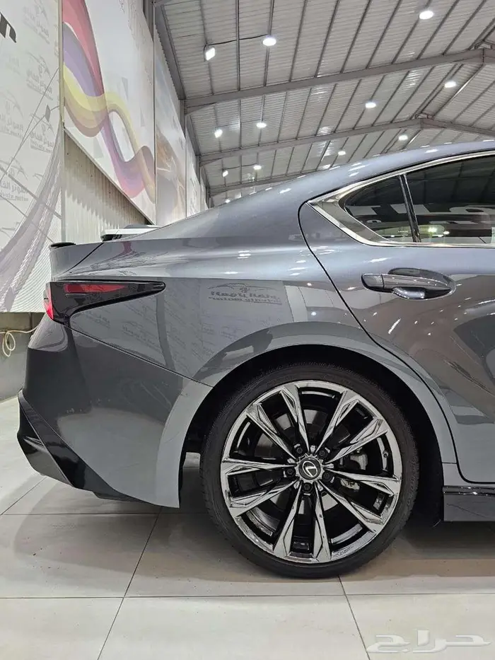 لكزس is 350 ارنوب 2022 F سبورت ( فل كامل ) 8