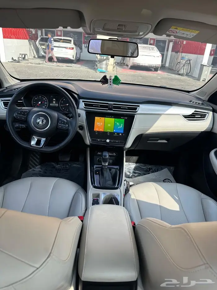 ام جي 2023 فل كامل 26