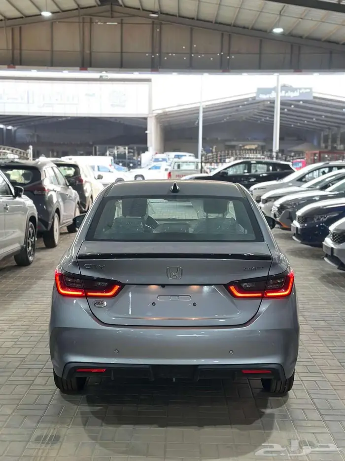 هوندا سيتي سبورت 2024 لدى شركة عبدالمجيد الخضر 3