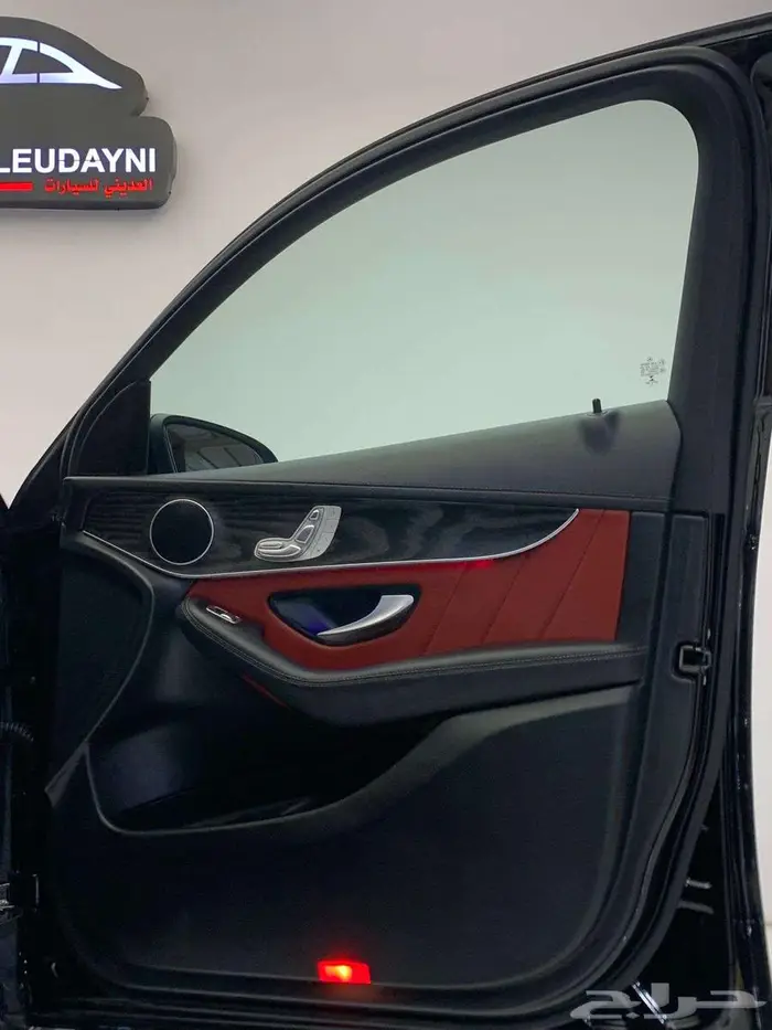 مرسيدس . 2020GLC300 22