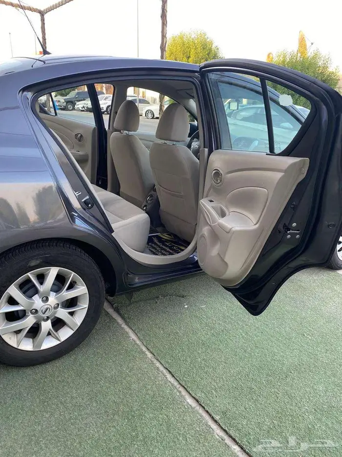 نيسان صني Classic فل كامل 2023 للبيع 40