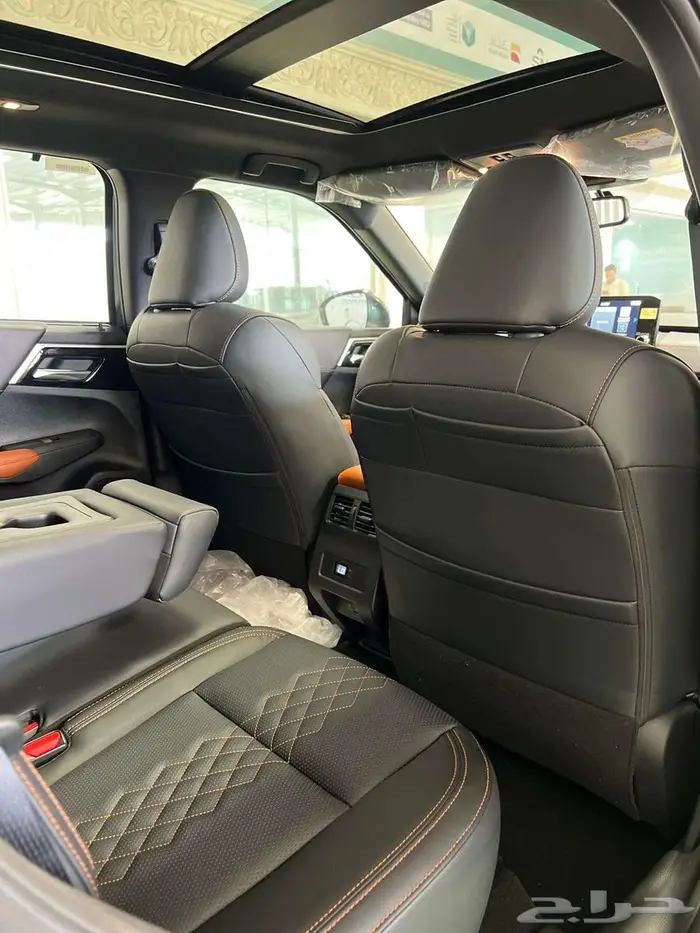 ميتسوبيشي اوتلاندر فل كامل7 راكب 2025 6