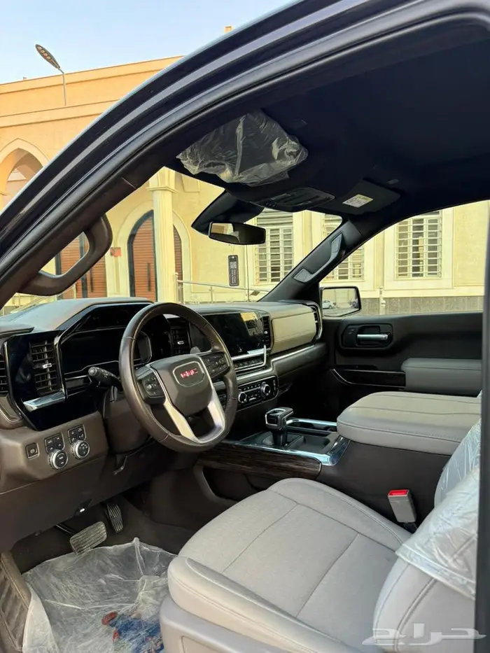 جي ام سي سييرا 2023 الفيشين 24