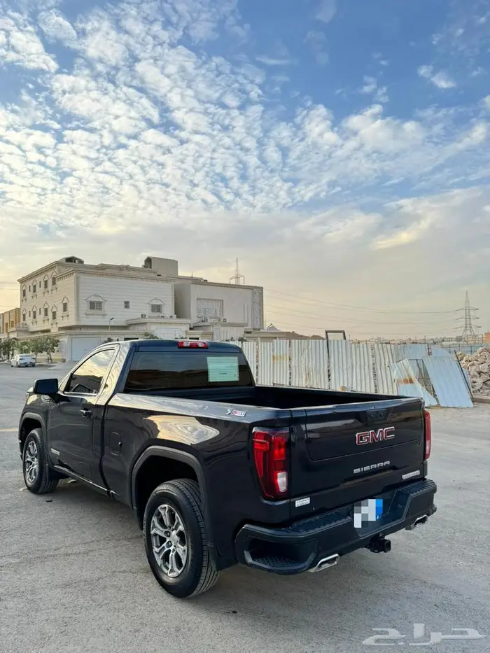 جي ام سي سييرا 2023 الفيشين 15