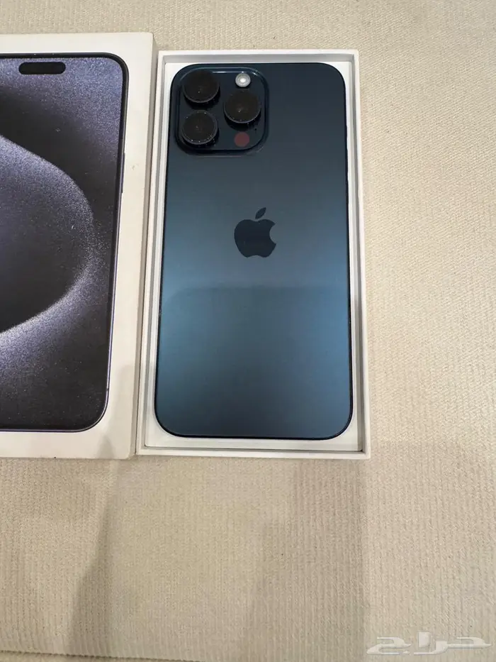 ايفون 15 برو ماكس 8