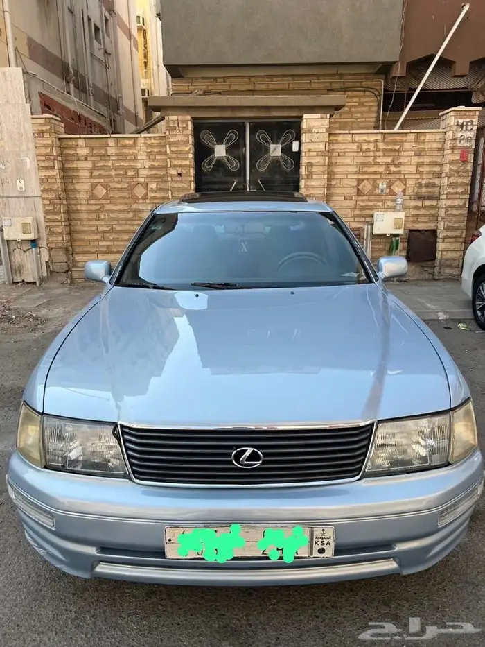 Lexus ls 400 0